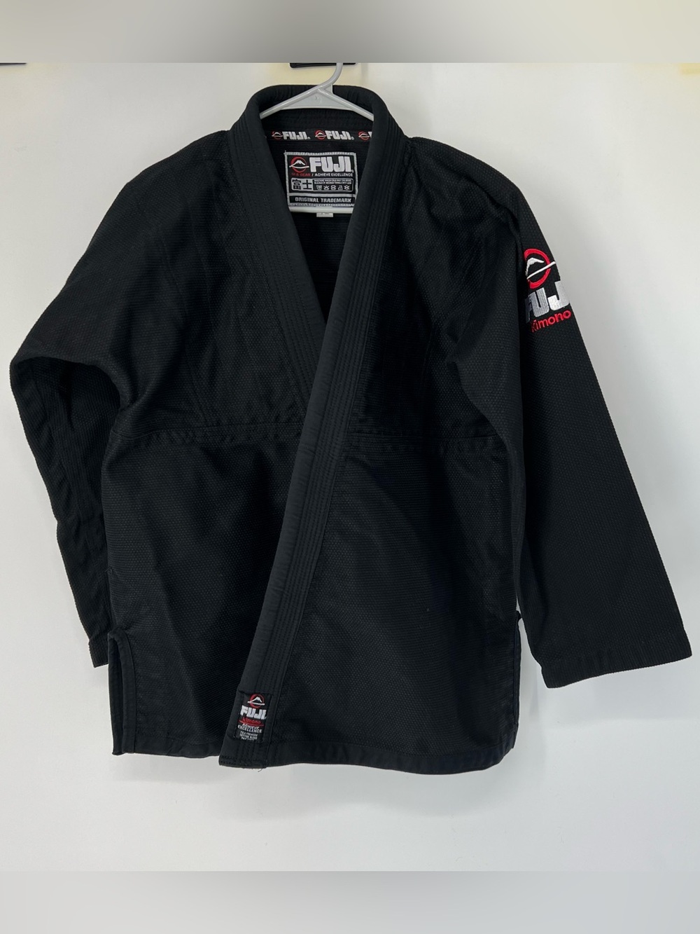 Fuji kimono men’s martial arts size A2